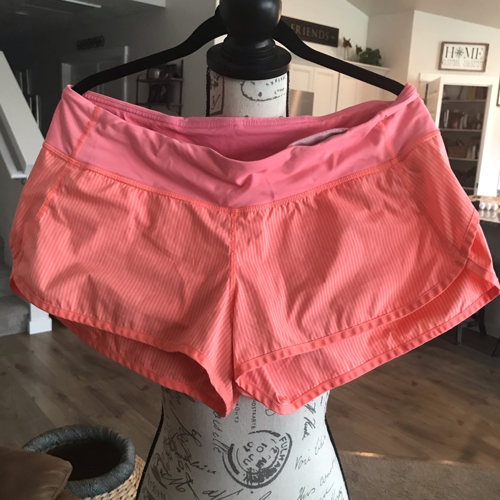 Lululemon speed shorts two way stretch 2.5 inseam